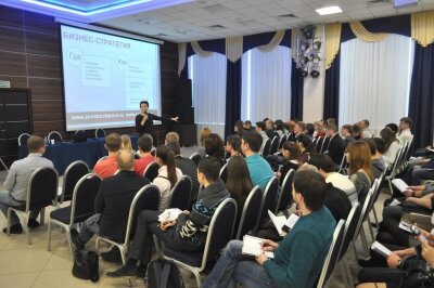 25 октября в бизнес-центре "Тверьгеофизика" для молодых предпринимателей Верхневолжья состоялся тренинг "Бизнес-планирование".